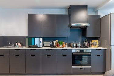 Skyline En Suite - Image 10